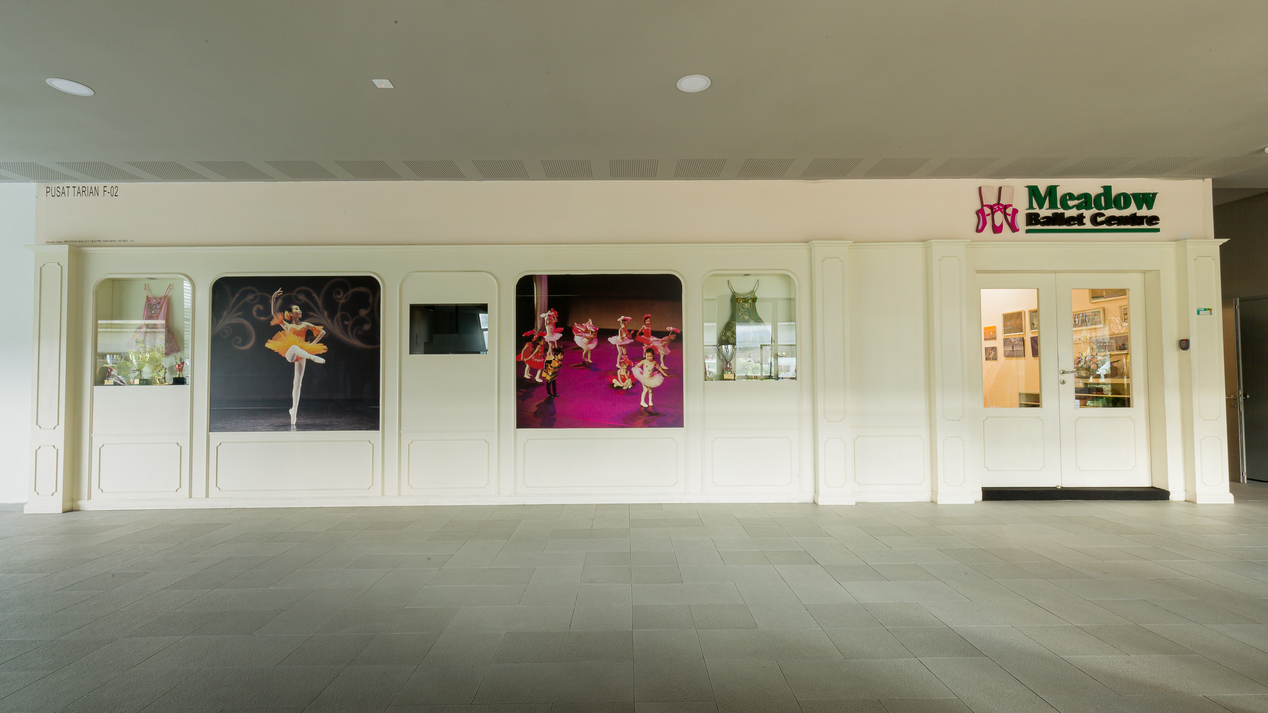 Facilities Photo (G Village Studio Main Entrance) 4